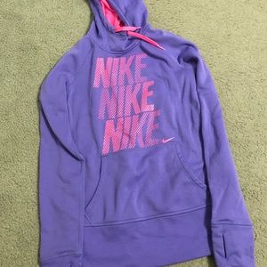 Women’s Nike thermal sweatshirt